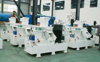 大家好，我是木屑顆粒