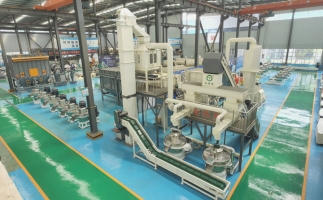 買木屑顆粒機(jī)，選對廠家品牌設(shè)備一步到位！